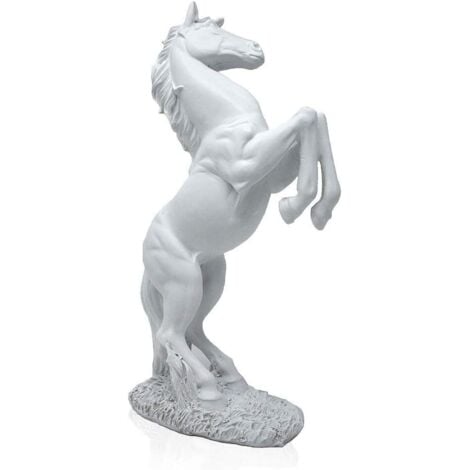 découvrez l'intérêt d'utiliser un cheval en résine comme élément de décoration unique et élégant pour sublimer votre intérieur ou votre jardin.