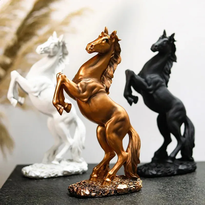 découvrez l'intérêt des chevaux en résine pour la décoration : élégance, durabilité et charme naturel pour sublimer votre intérieur.