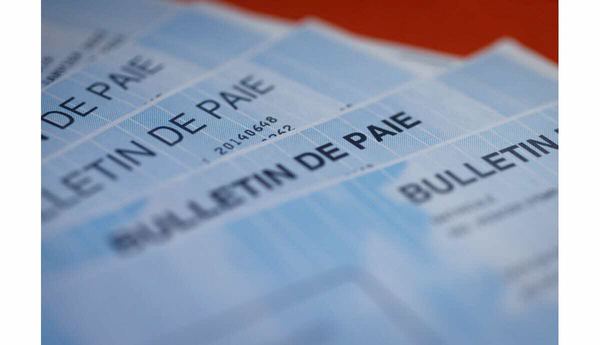 découvrez tout ce qu'il faut savoir sur le smic en suisse : règles, montants, conditions et conseils pour comprendre le salaire minimum helvétique.